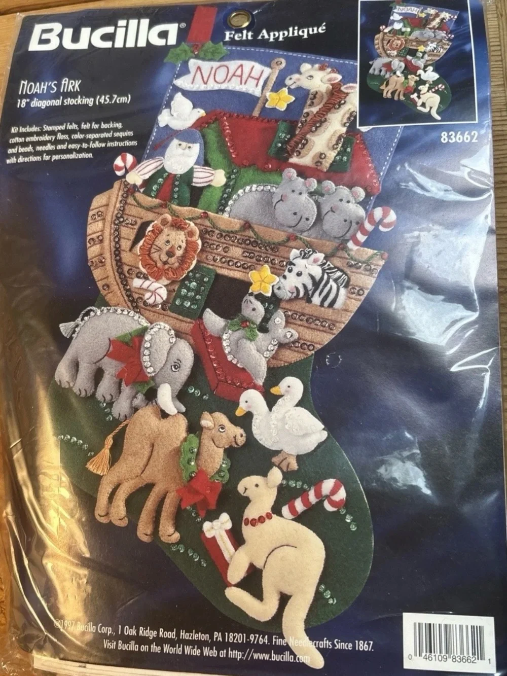 Bucilla Noah's Ark Felt Appliqué Stocking Kit #83662 USA 1997